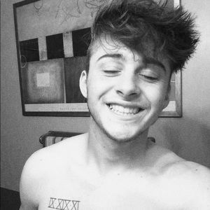 Meet your Posher, Josh